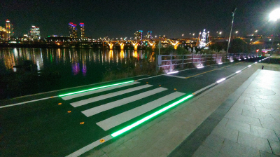 서울시, 야외무대‧자전거도로 태양광이 밝힌다…